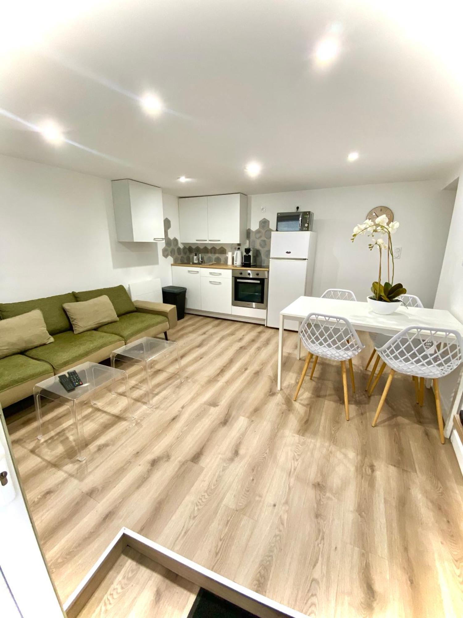 Relax & Cosy Saint Just Saint Rambert Apartment Exterior foto